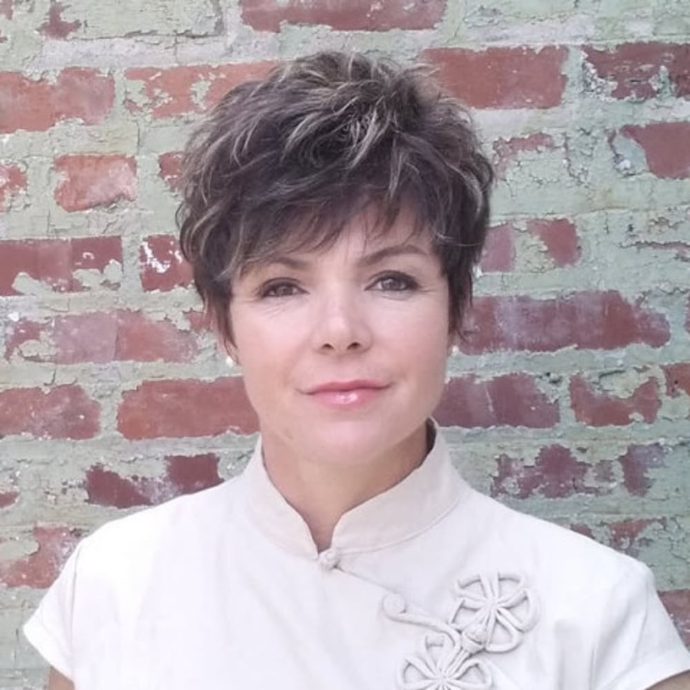 Profile thumbnail image for Kelli Arrowsmith