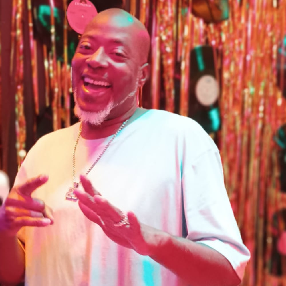 Profile thumbnail image for Laughing with Roderick