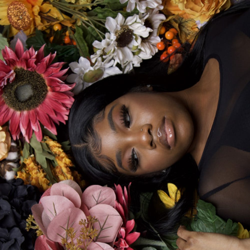 Profile thumbnail image for Leah Denise