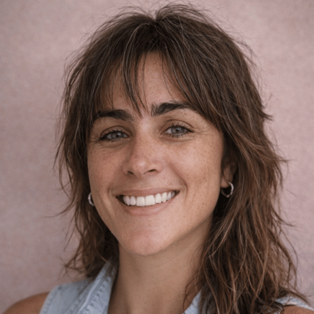 Profile thumbnail image for Lindsay Roth