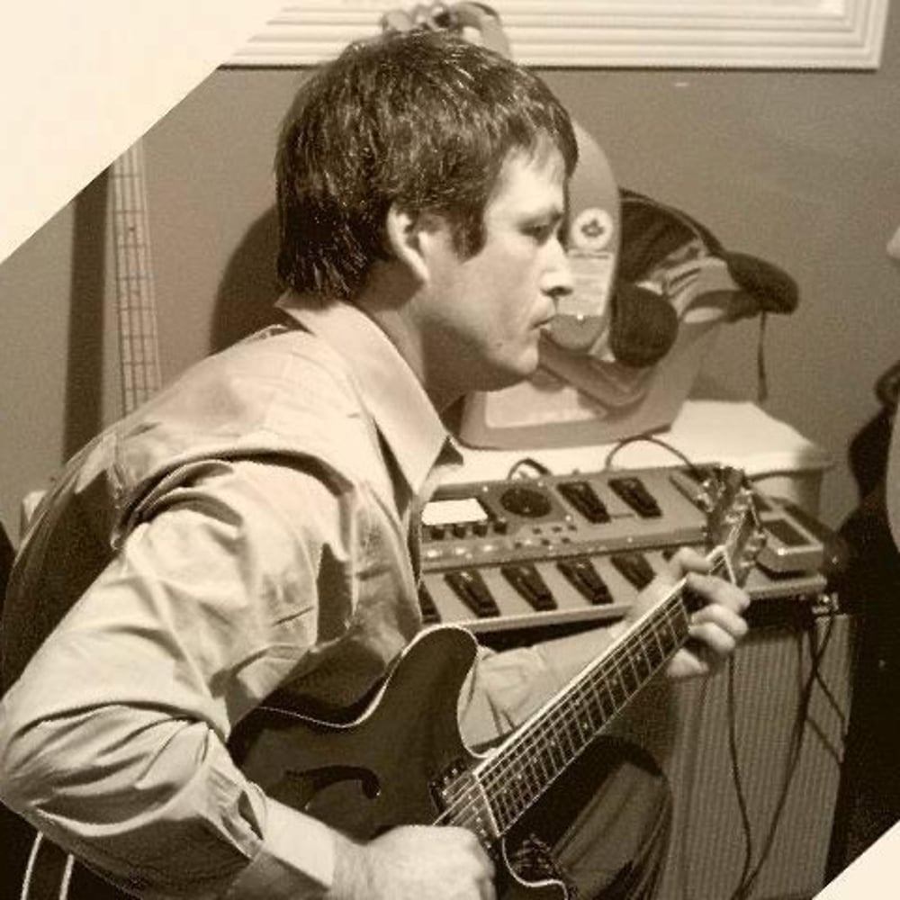 Profile thumbnail image for Luc Alone
