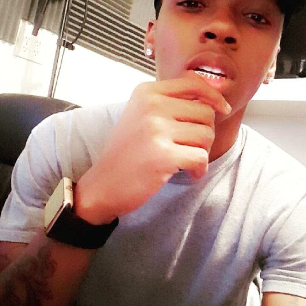 Profile thumbnail image for Luxuryboy M2