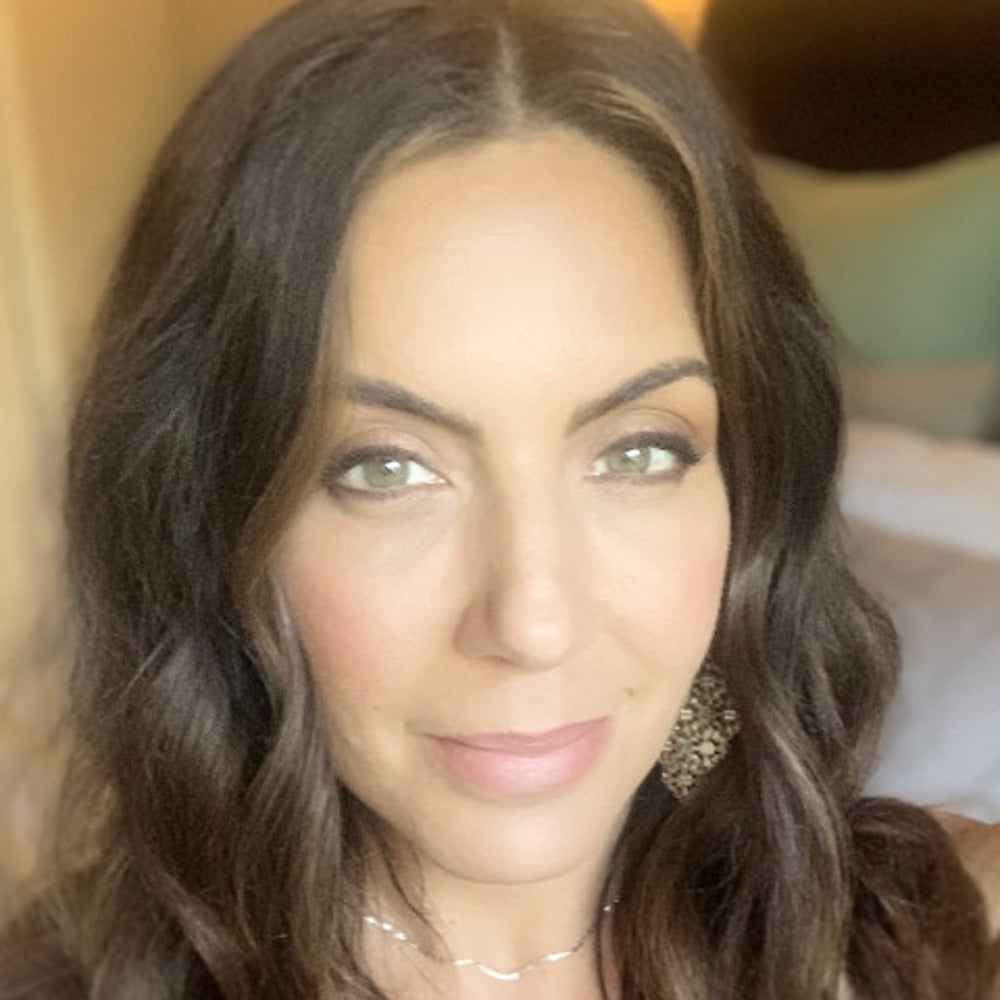 Profile thumbnail image for Makeup by Leslee Elaine