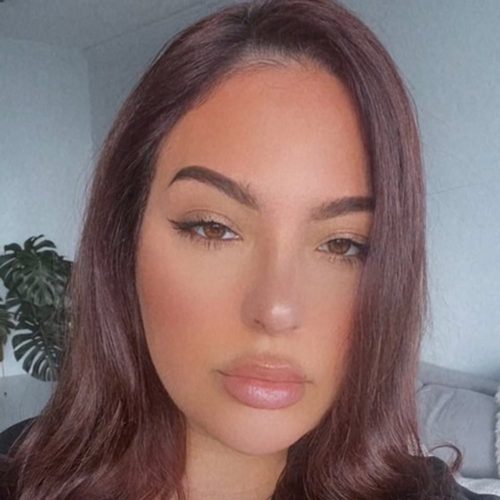 Profile thumbnail image for Makeup & Hairstyling