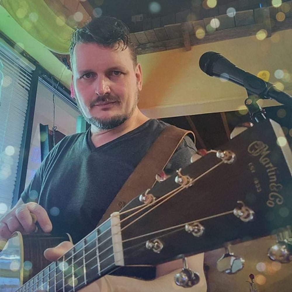 Profile thumbnail image for Michael Richardson Music