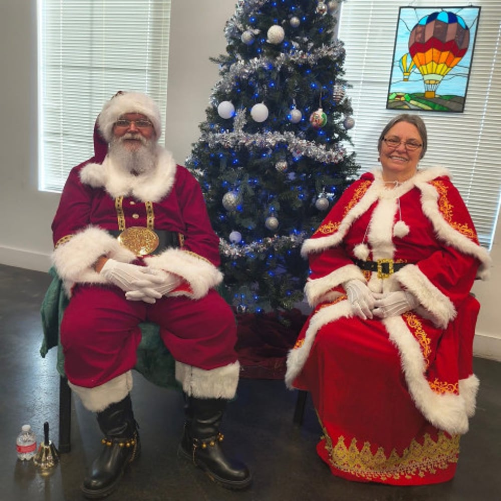 Profile thumbnail image for Mr. & Mrs. Santa Claus Robert