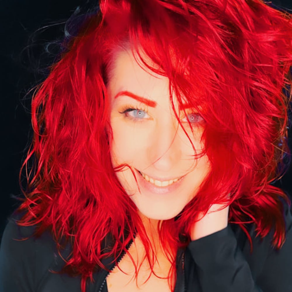 Profile thumbnail image for Ms Red