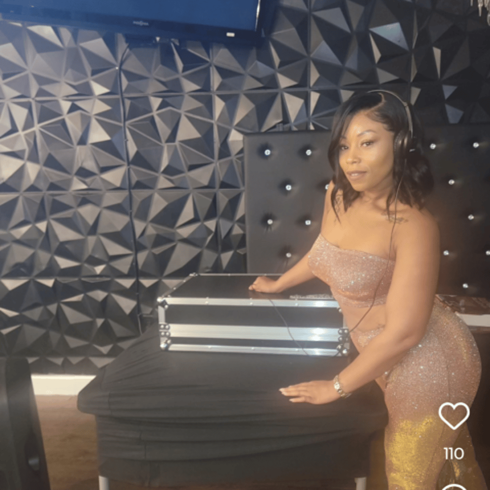 Profile thumbnail image for MzHayes Entertainment