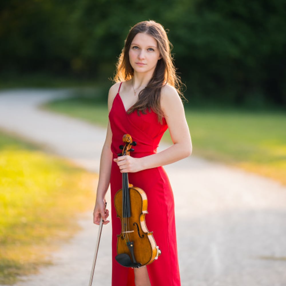 Profile thumbnail image for Nicole Kwasny