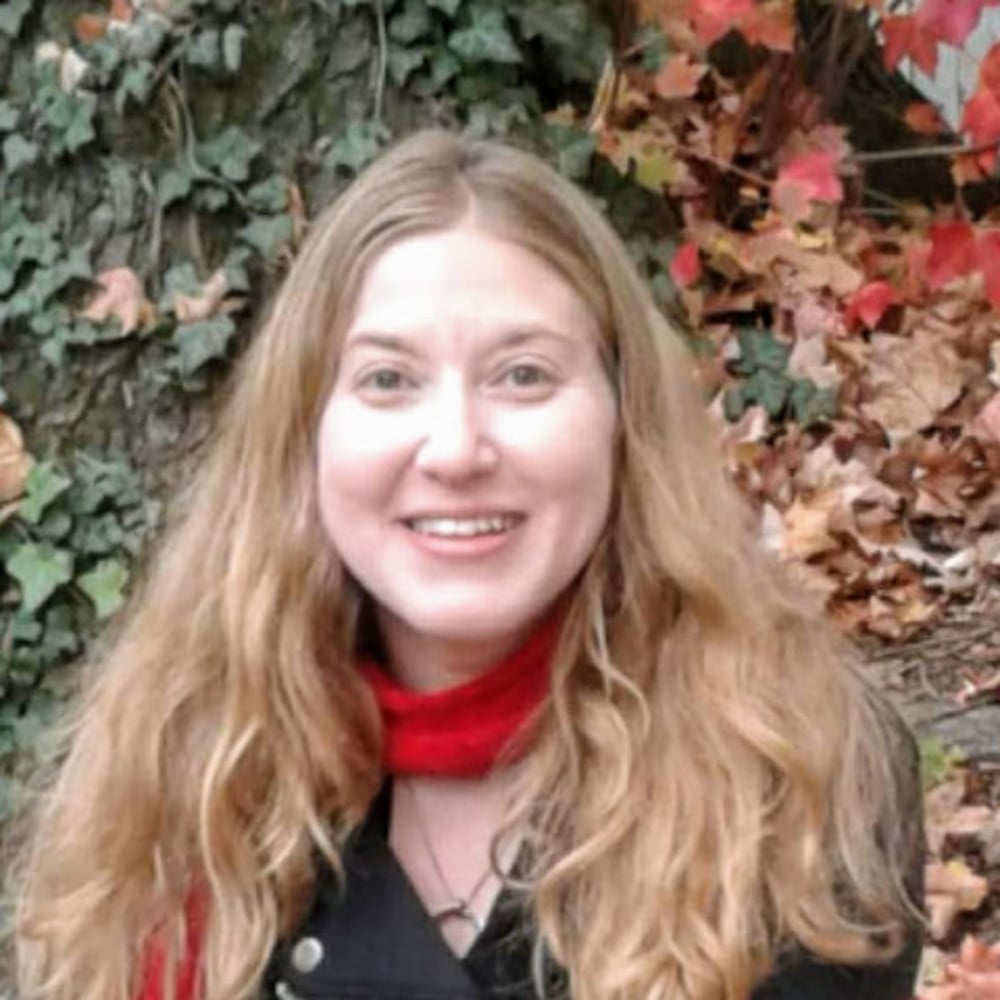 Profile thumbnail image for Nina Taylor