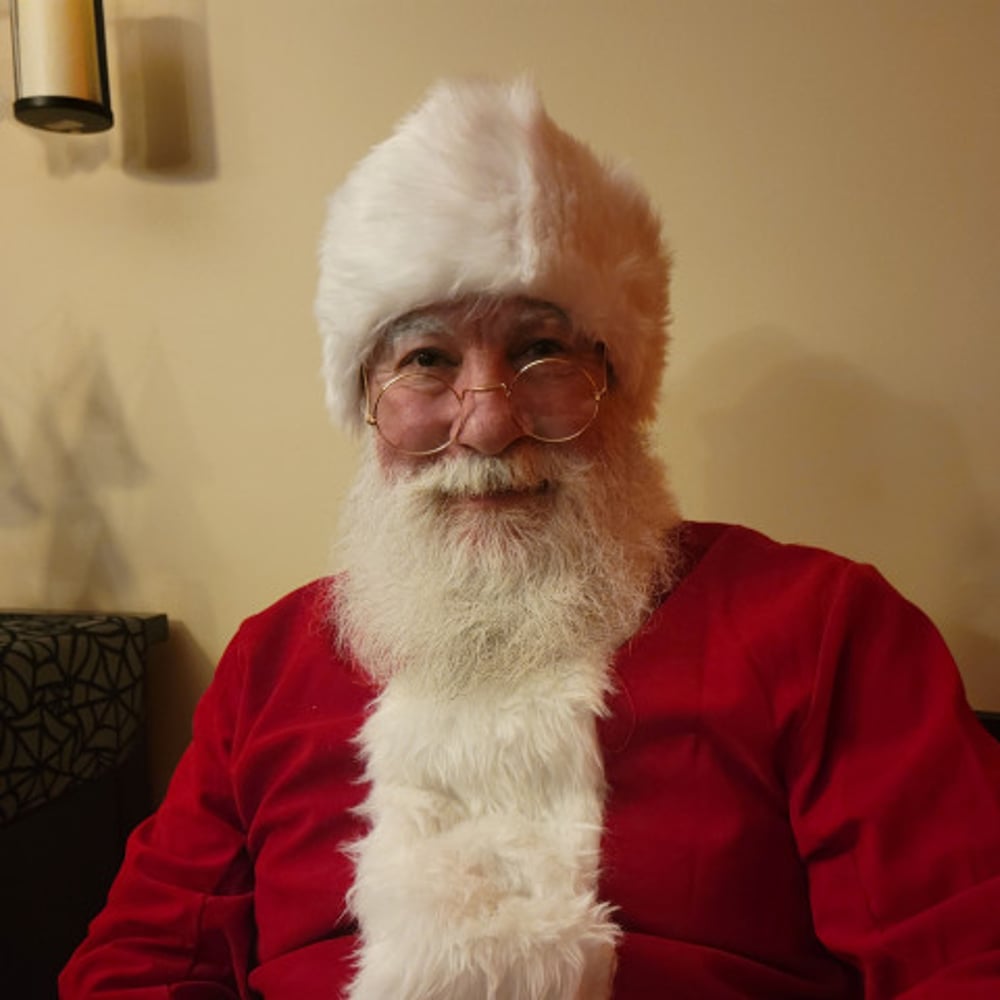 Profile thumbnail image for Oak Lawn Santa