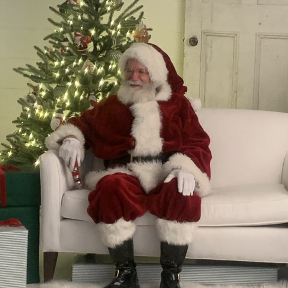 Profile thumbnail image for Pepere Santa