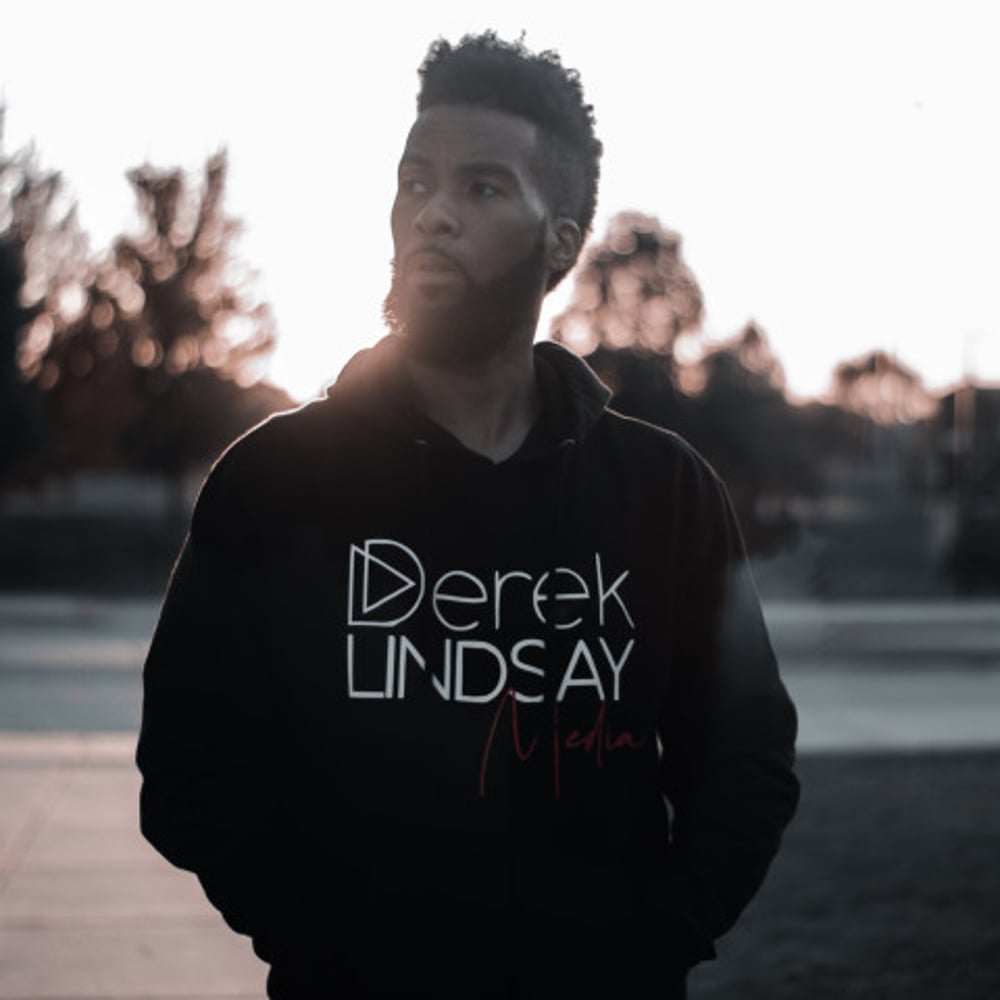 Profile thumbnail image for Derek Lindsay Media