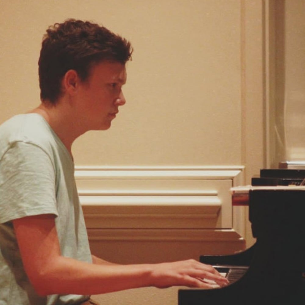Profile thumbnail image for Kenan, Pianist