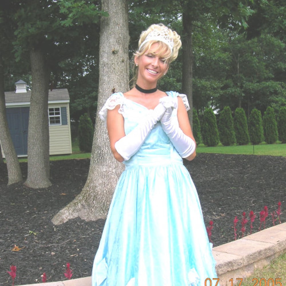 Profile thumbnail image for Lori Carr Princess Parties