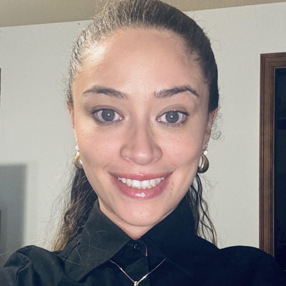 Profile thumbnail image for Private Bartender, Isabella