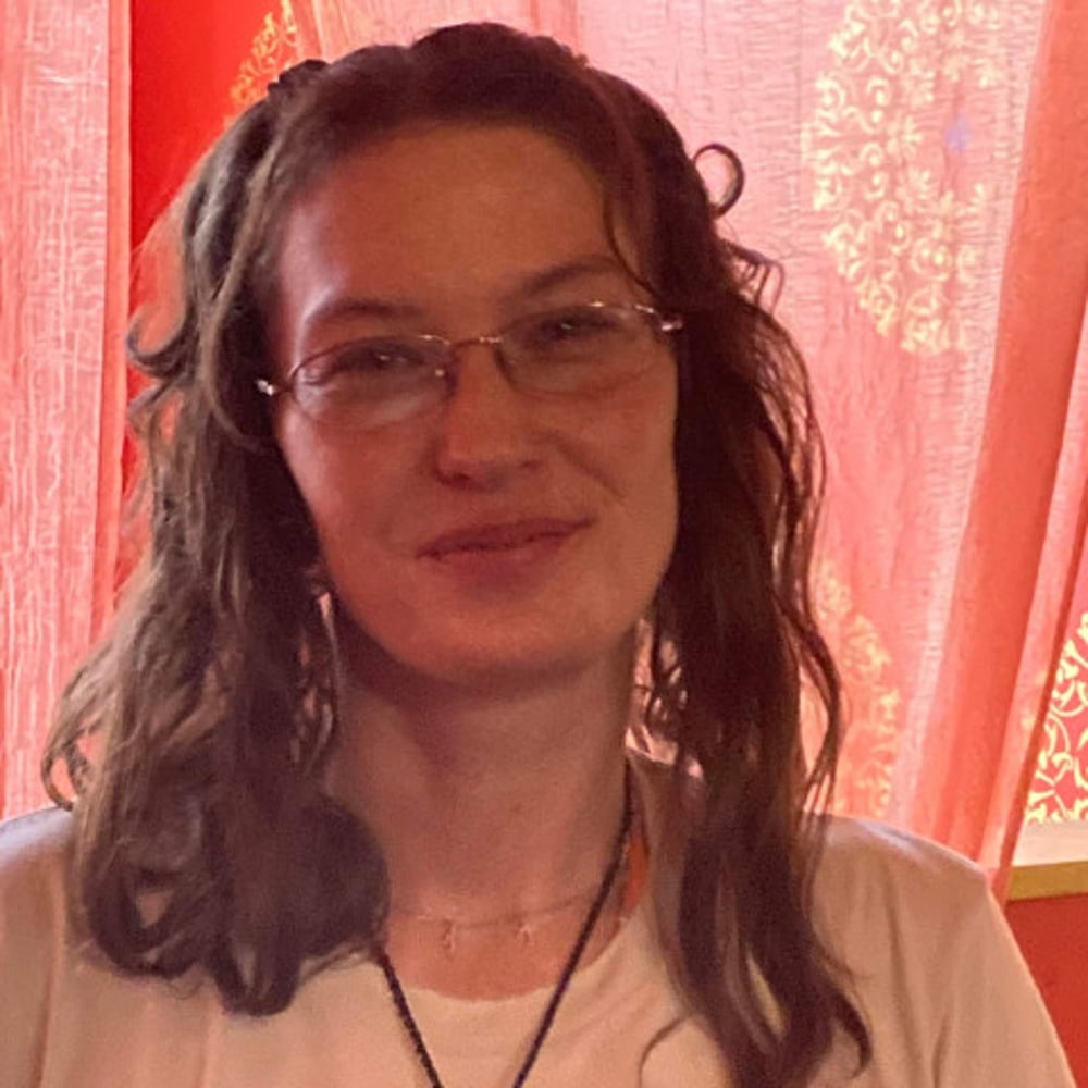 Profile thumbnail image for Psychic Medium and Tarot Reader
