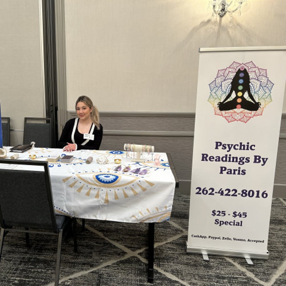 Profile thumbnail image for Psychic Readings By Paris