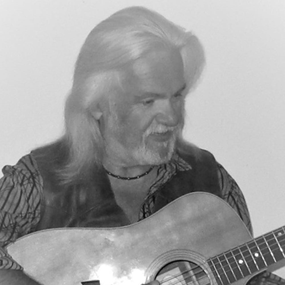 Profile thumbnail image for Ray Vee Guitarist/Vocalist