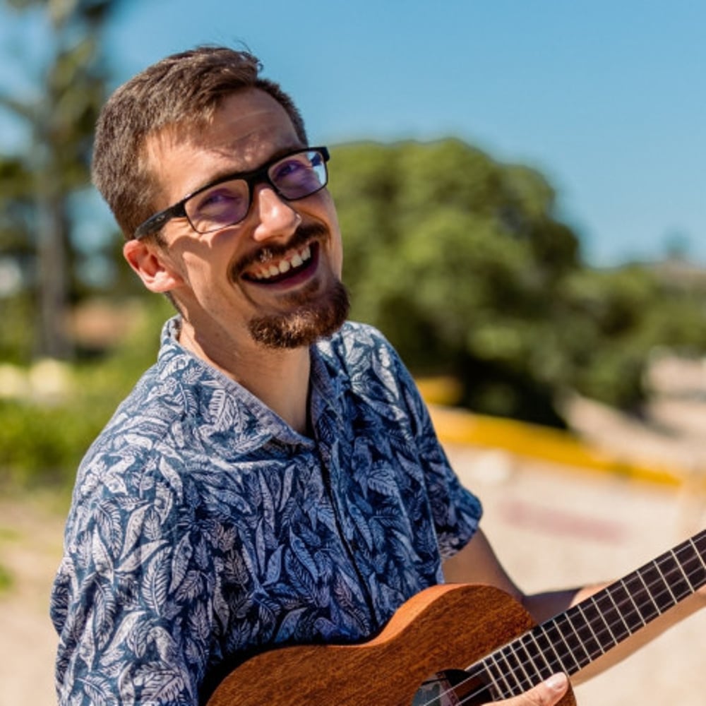 Profile thumbnail image for Robbie "Ukule" Lee