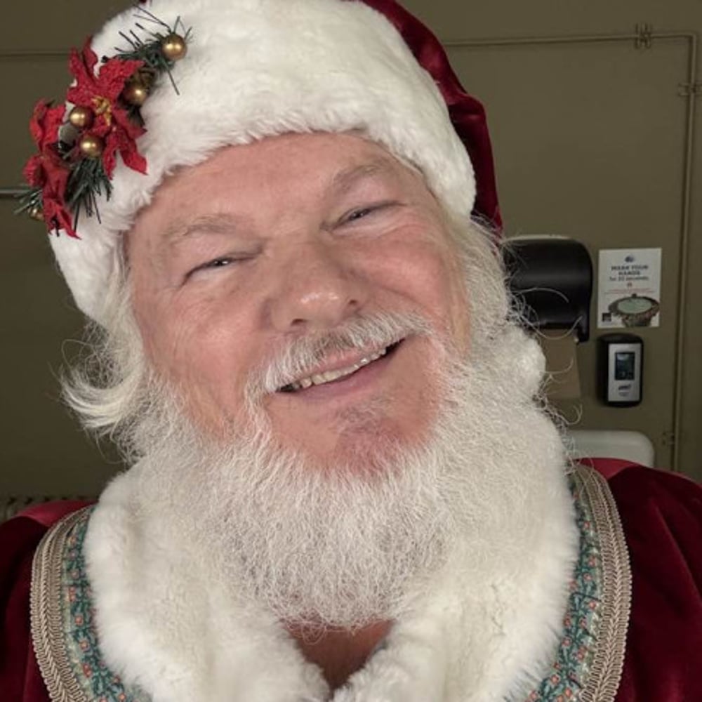 Profile thumbnail image for Santa Claus Chuck