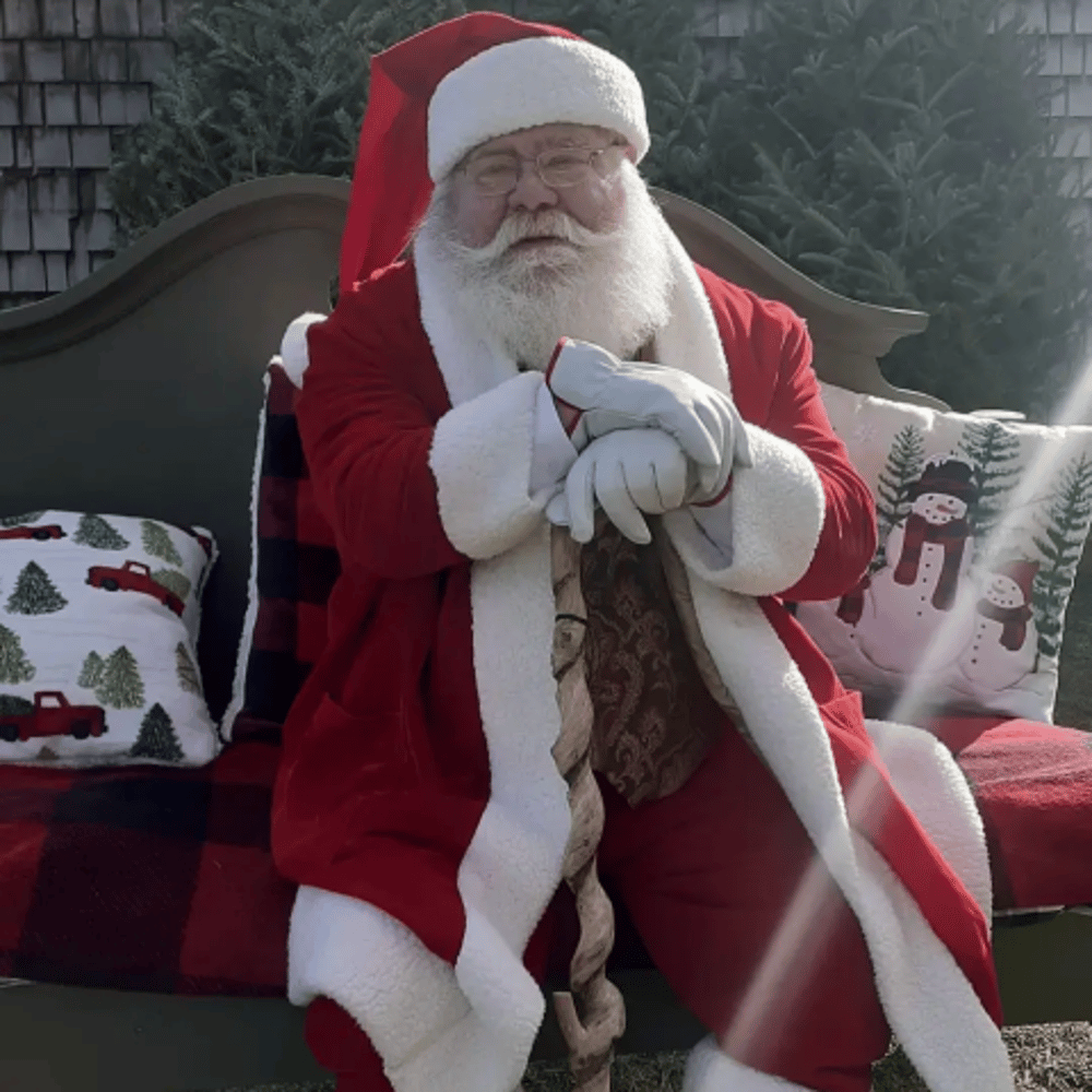 Profile thumbnail image for Santa Glen