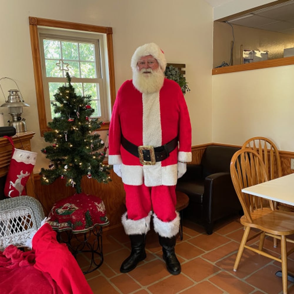 Profile thumbnail image for Santa Al