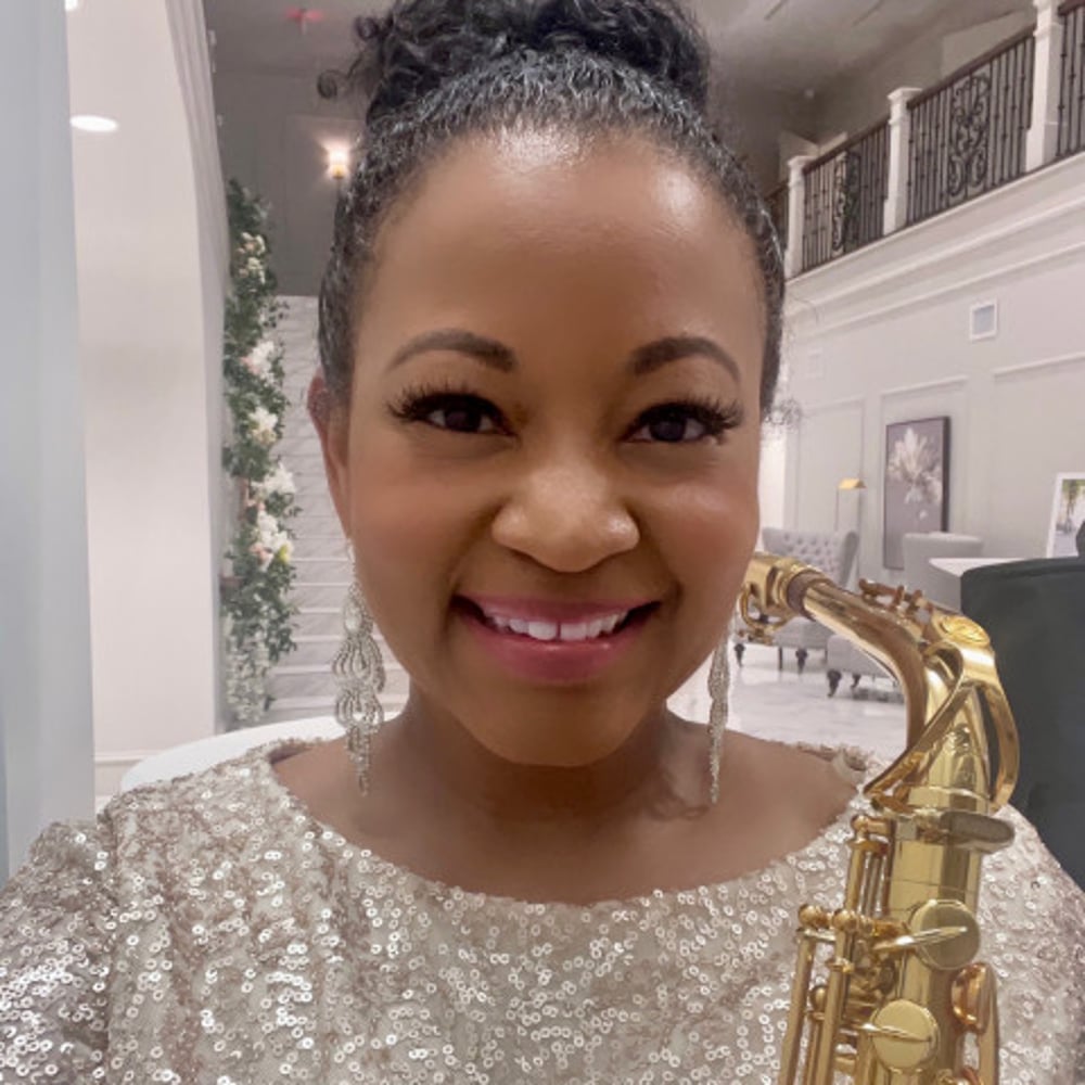 Profile thumbnail image for Saxy Lisa Music