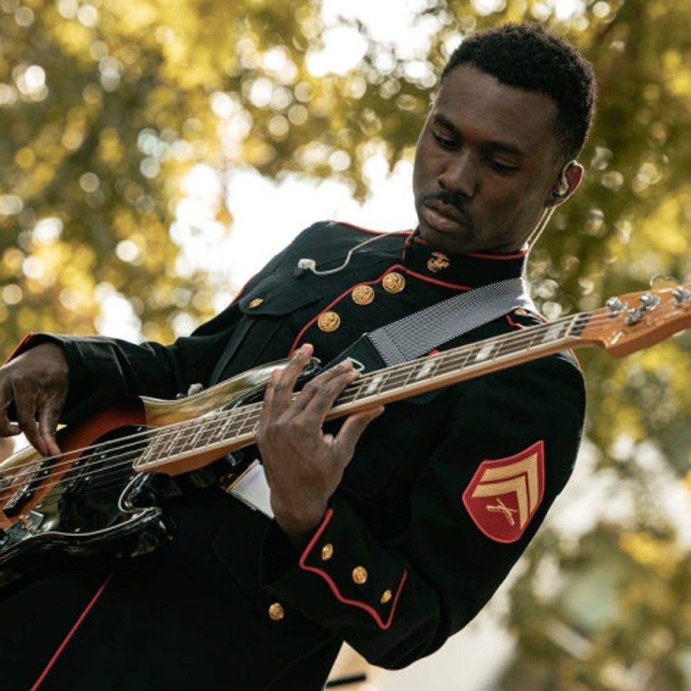 Profile thumbnail image for Desean - Session Bass Player