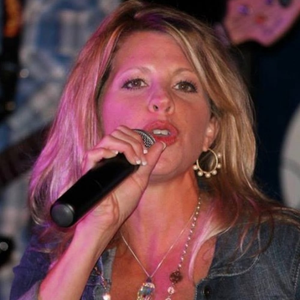 Profile thumbnail image for Shelley San Fratello