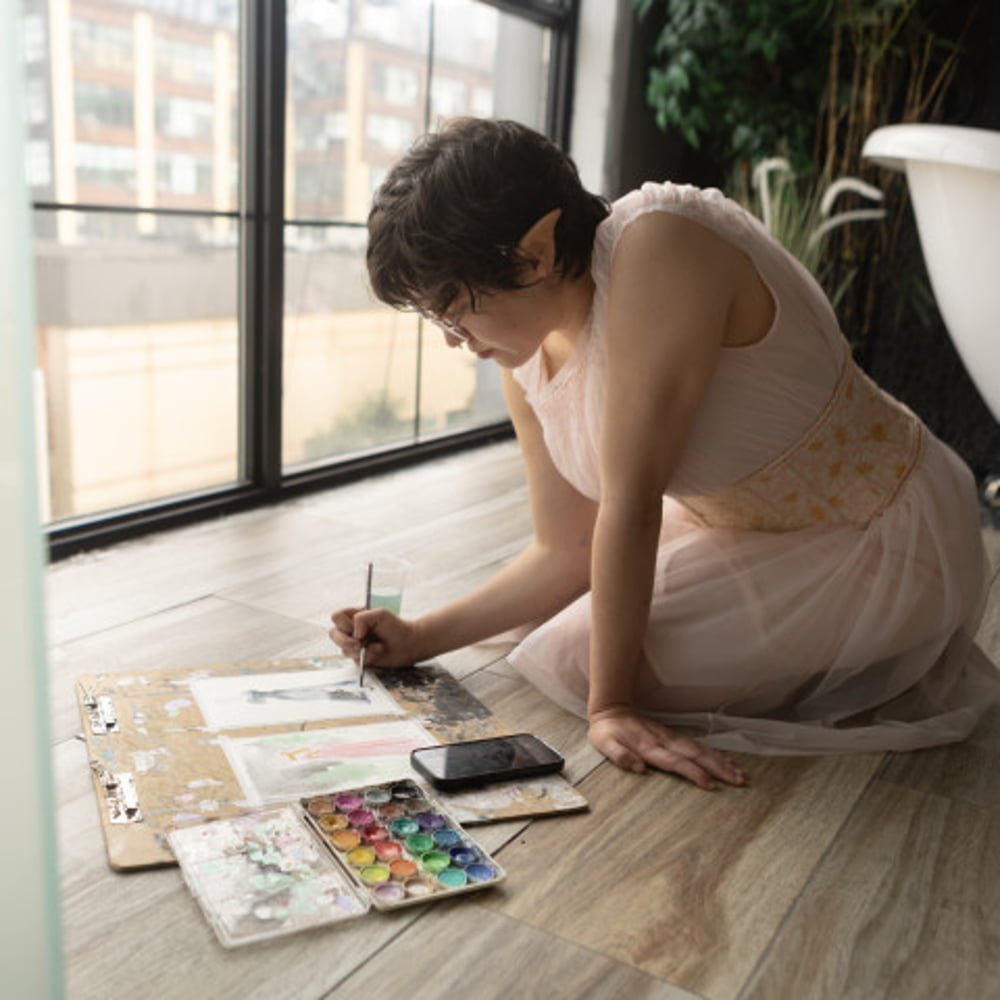 Profile thumbnail image for Shira Bee Illustrations