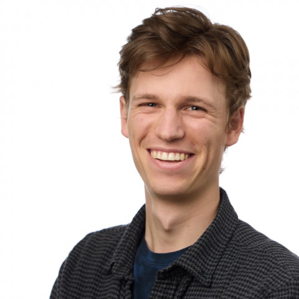 Profile thumbnail image for Izaiah Rhinehart, Singing Pianist