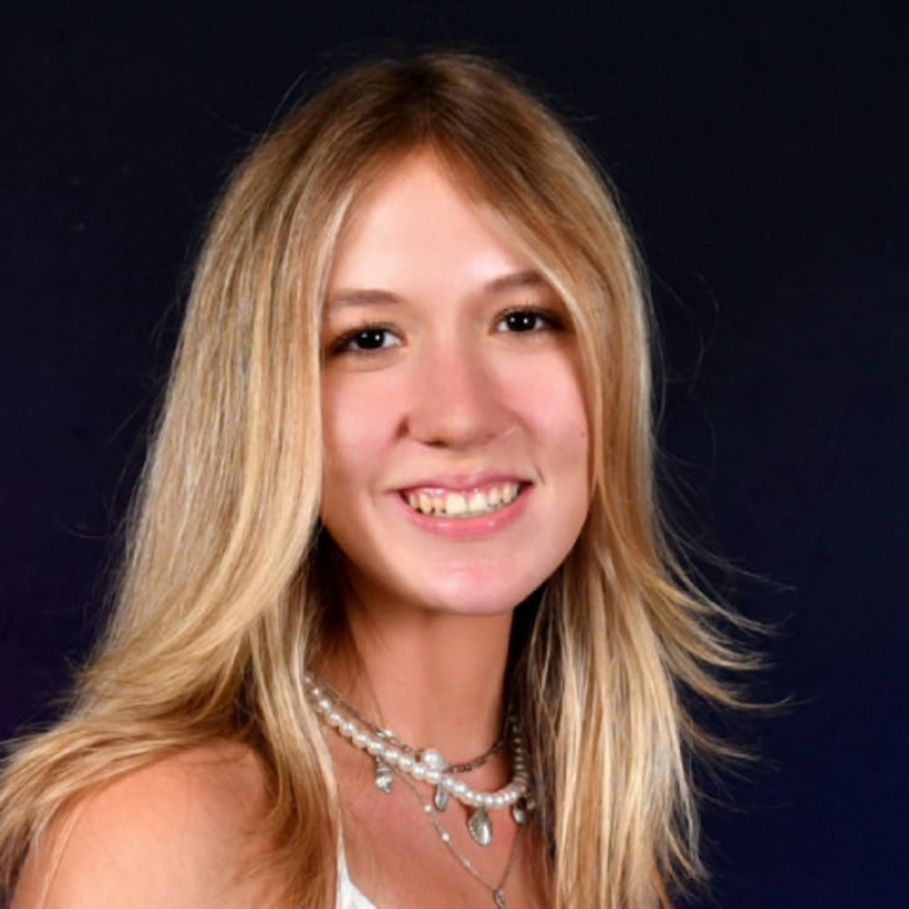 Profile thumbnail image for Solo Pianist, Evelyn M