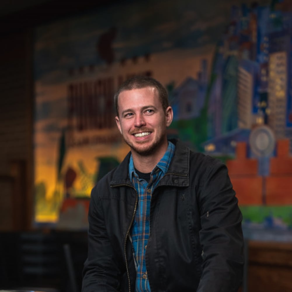 Profile thumbnail image for Standup Comedian Travis Thielen