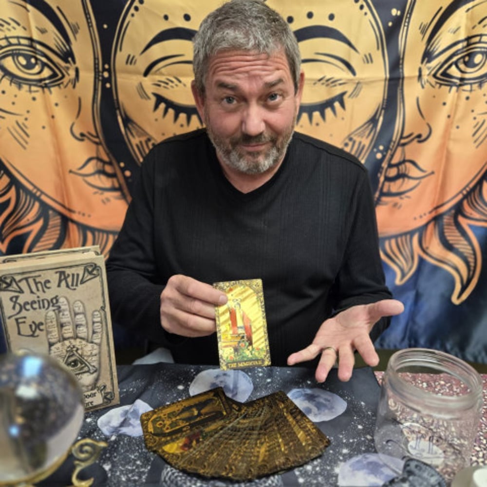Profile thumbnail image for Tarot Reading by Magus Michael