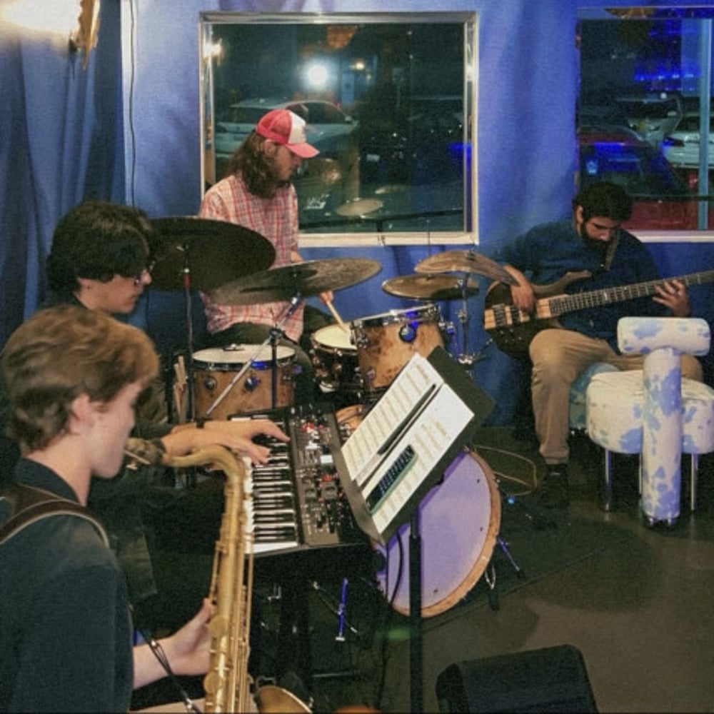 Profile thumbnail image for The Roswell Band