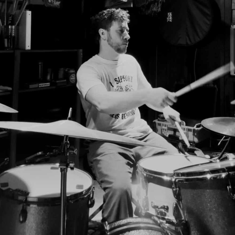 Profile thumbnail image for Versatile Accompanying Drummer