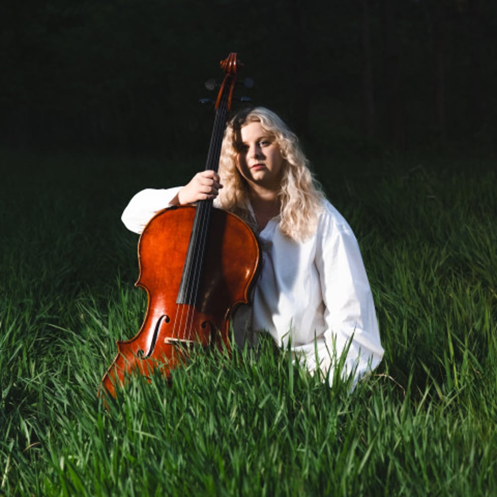 Profile thumbnail image for Versatile Cellist, Adee Dancy