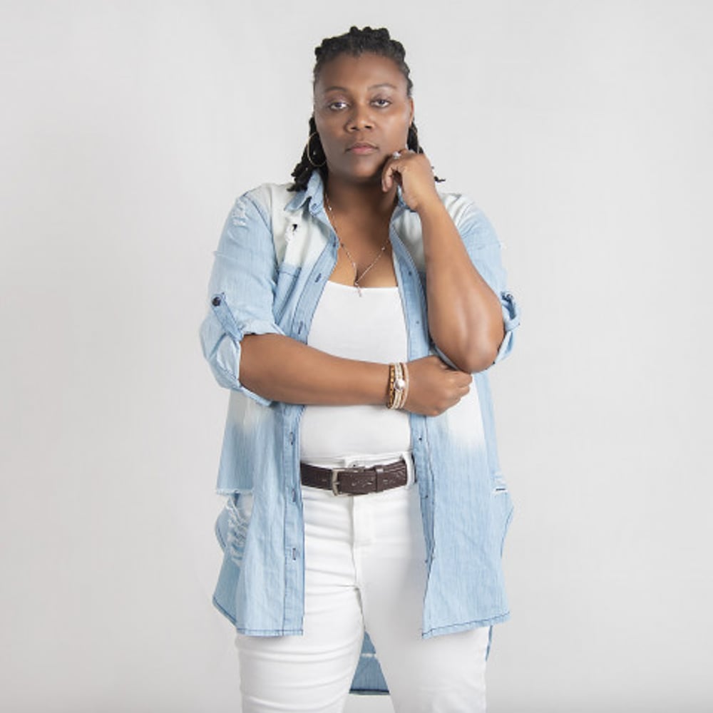 Profile thumbnail image for Vilikia Dyer Photography