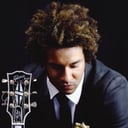 Acoustic Performer