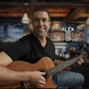 Alex Schroeder (Singer &amp; Guitarist)