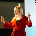 Elizabeth McCumber - Being Better Without the Pressure