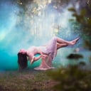 Chill, Folk Singer &amp; Acoustic Guitar