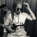 Courtney Mariah - Strolling Violinist