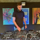 Dj