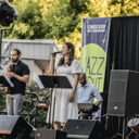 Elizabeth Unpingco Sings Jazz