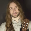 Elliott Vernon classical guitar