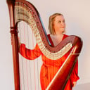 Zoe Lyn O'Shaughnessy, harpist