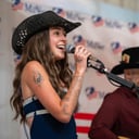 Bella Popa Singer &amp; Guitarist