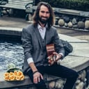 Jeshua - Solo Guitarist/Sound Healer